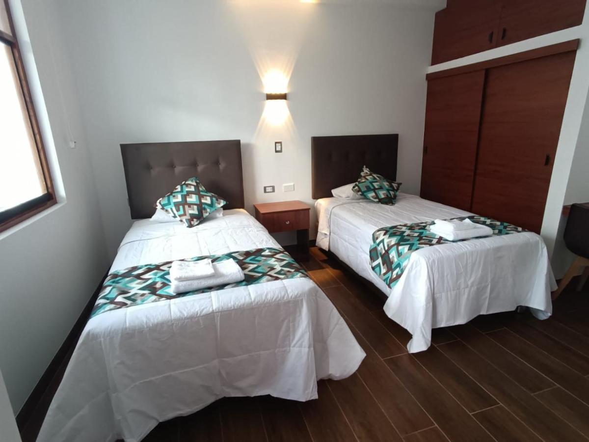 Hotel El Bosque Хаен Екстериор снимка
